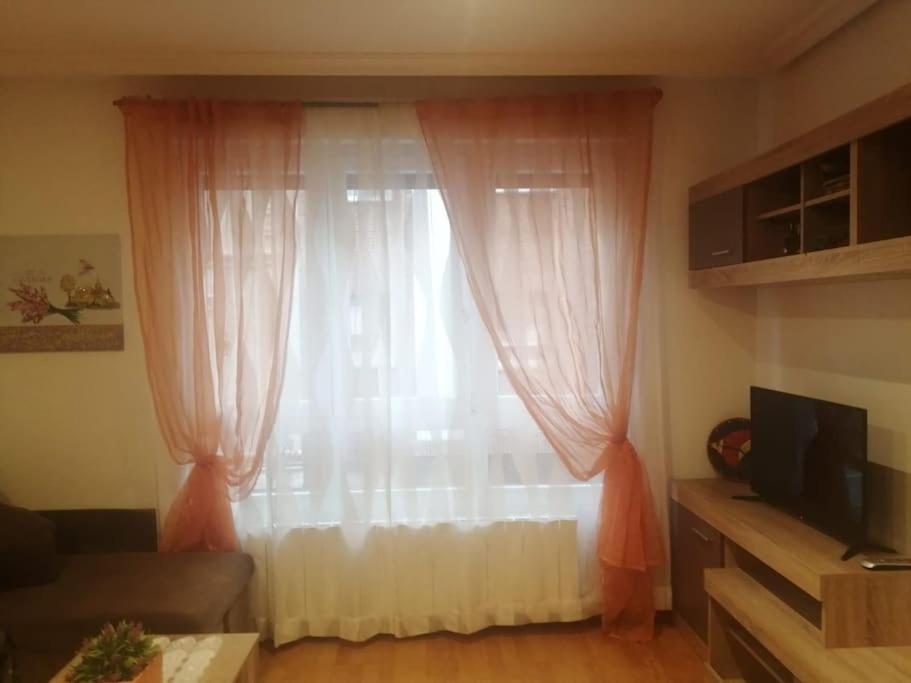 Con Terraza A 800 M Playa Apartamento *